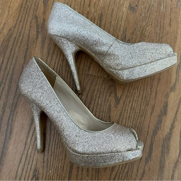 Steve Madden Platform P-Karo Gold Glitter Peep Toe Heels Women’s size 7.5 - Picture 6 of 12